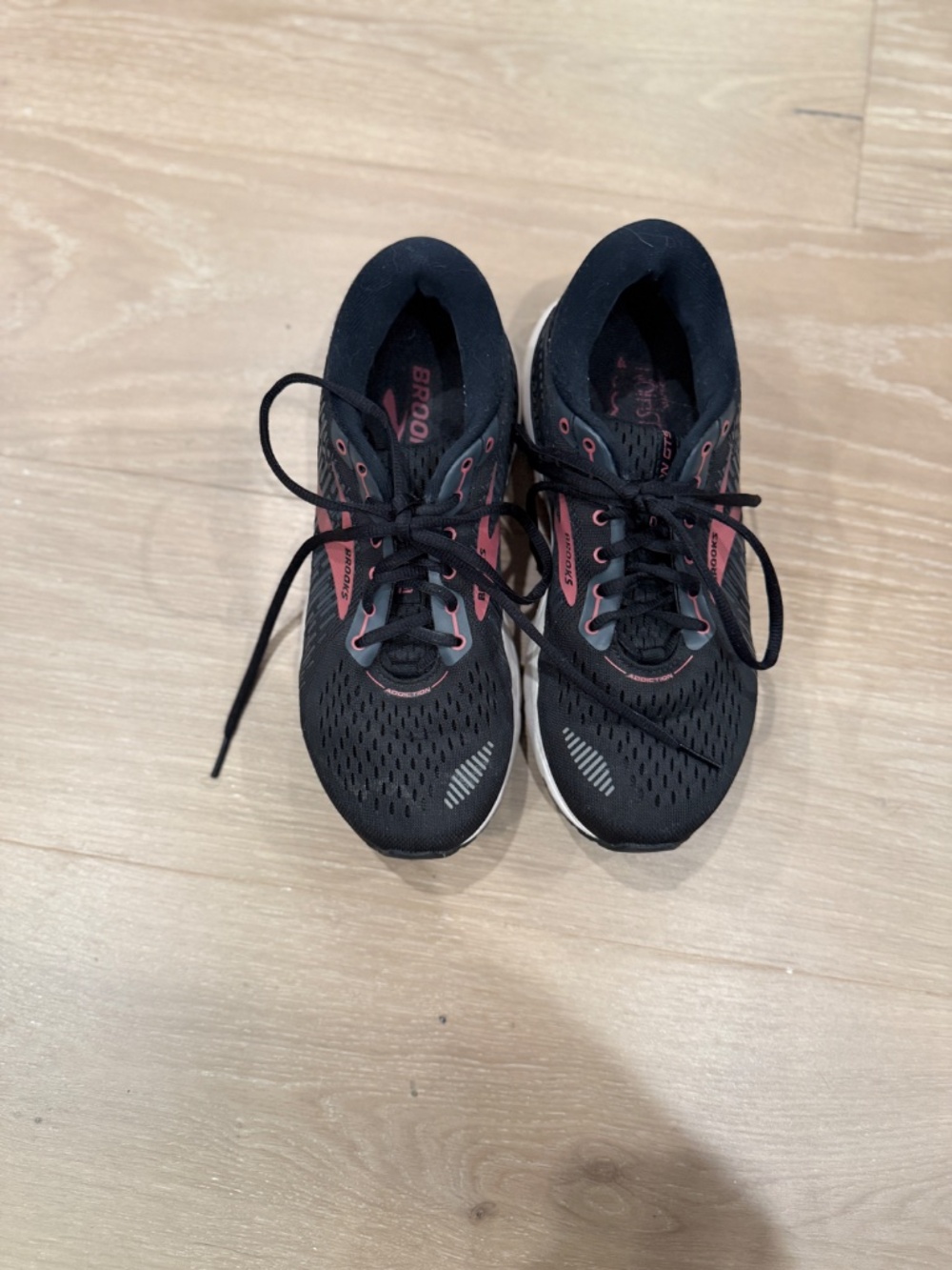 Brooks Addiction GTS 15 1203521B088 Womens US‎ 8.5 D Running Shoes Black